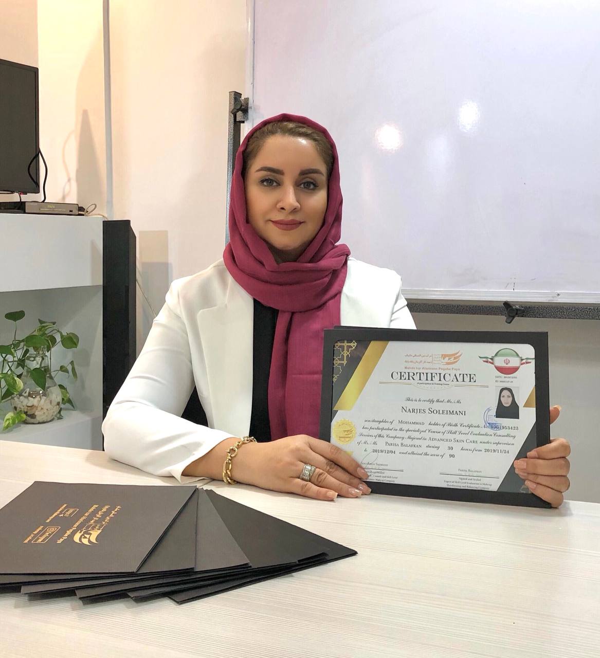 پریسا بال افکن